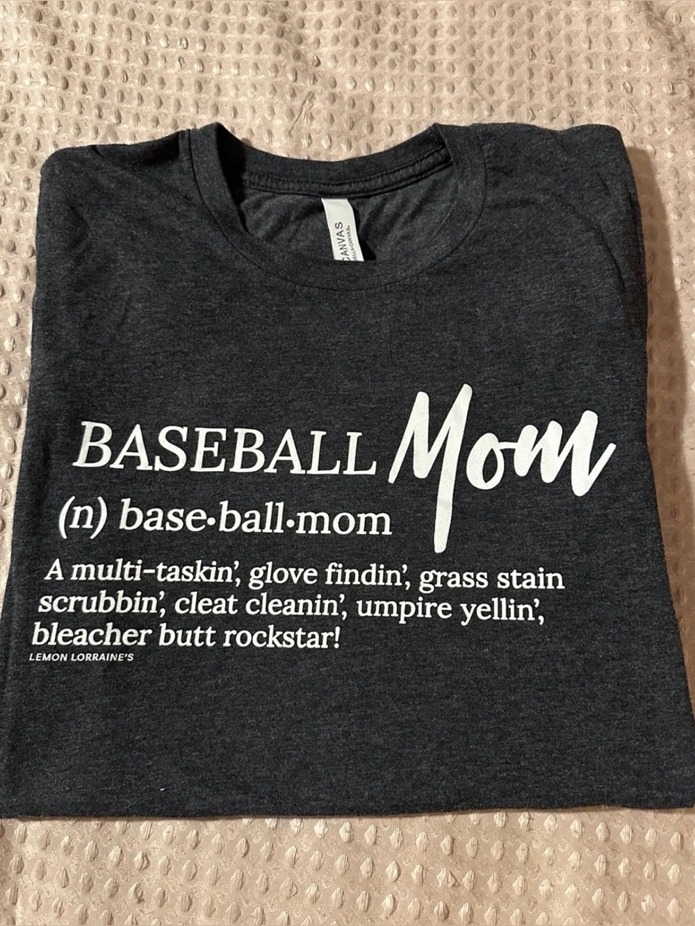 Baseball Mom Definition Graphic T-Shirt BN sz small